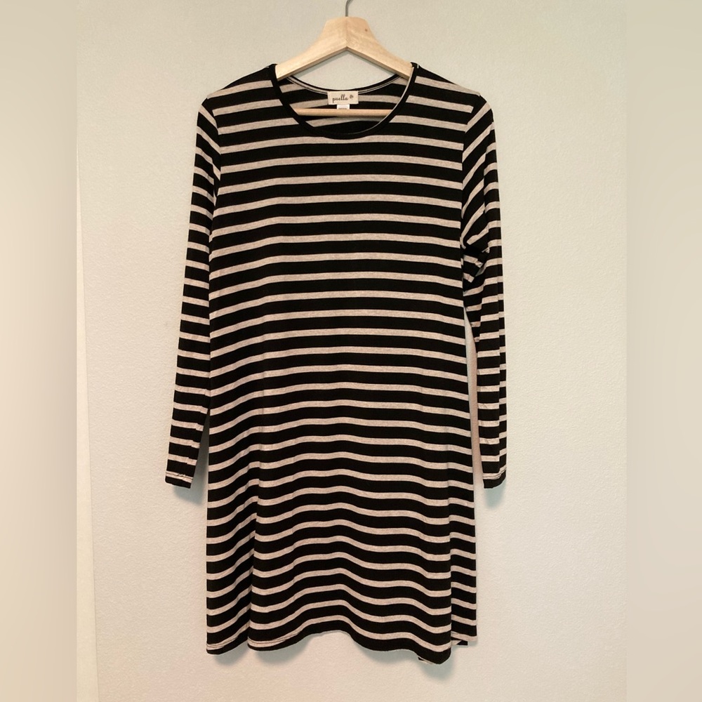 Puella black & oat heather striped long sleeve knit A-line dress size M